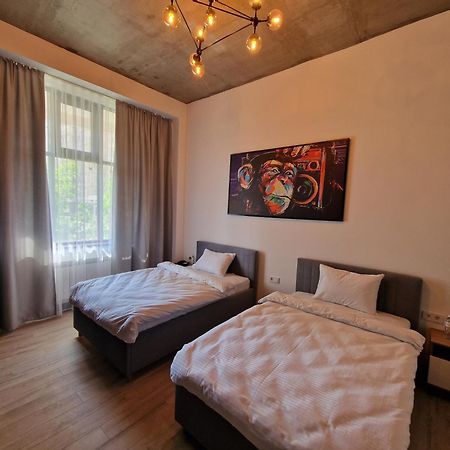 Apart Hotel Loft Almaty Exterior foto
